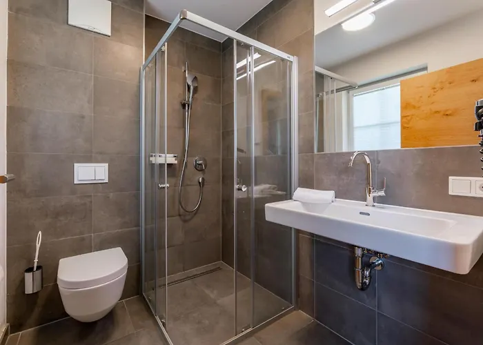 Lengberg B1 شاليه نيدرمسيل