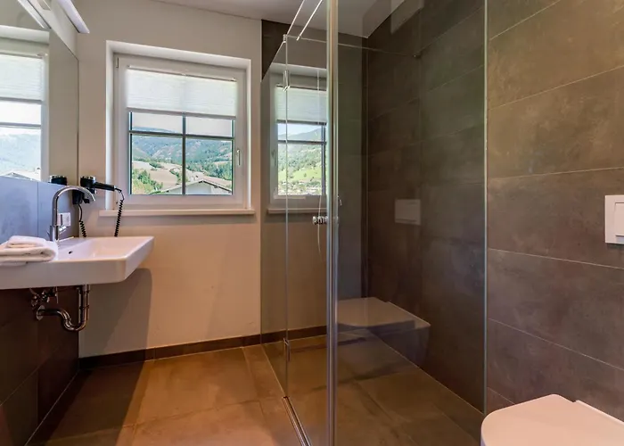 شاليه Lengberg B1